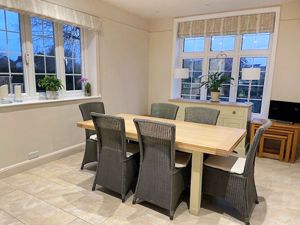 Photo 19- click for photo gallery